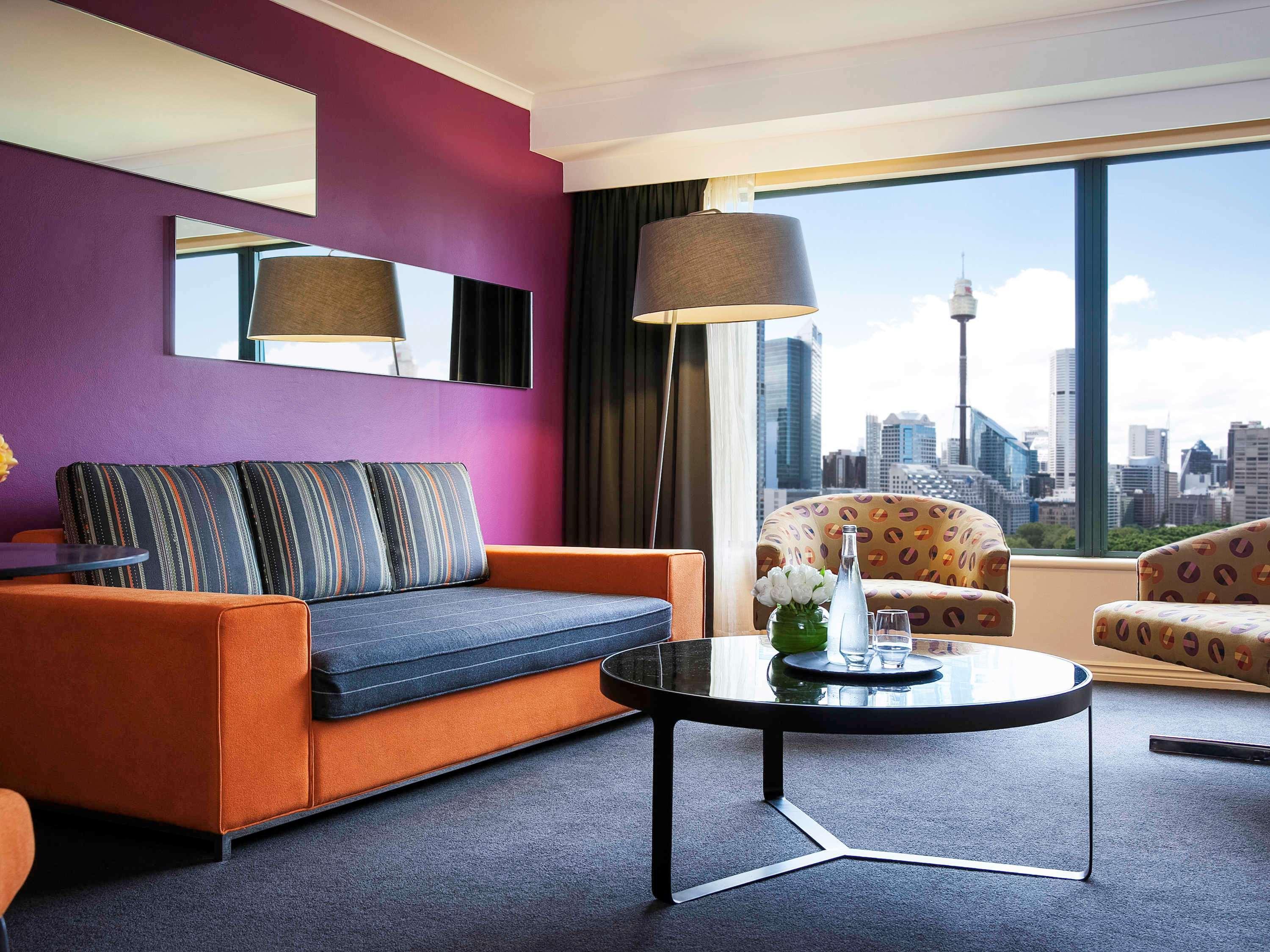 فندق بولمان سيدني هايد بارك المظهر الخارجي الصورة A suite at the Crowne Plaza Hotel, Sydney
